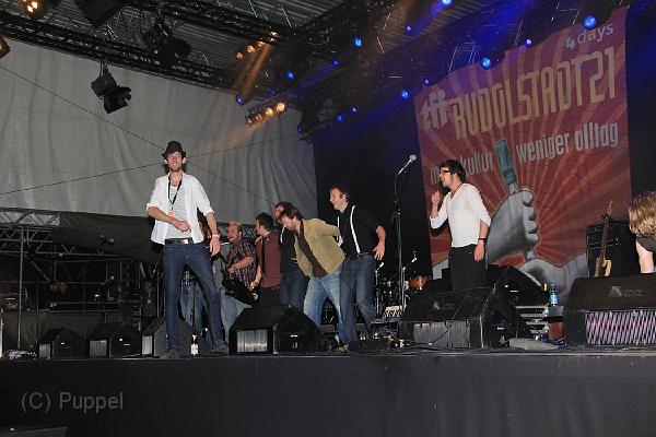 20110703-2100 HPGrB_Treacherous Orchestra_D-F7303-IMGB8580-5.jpg